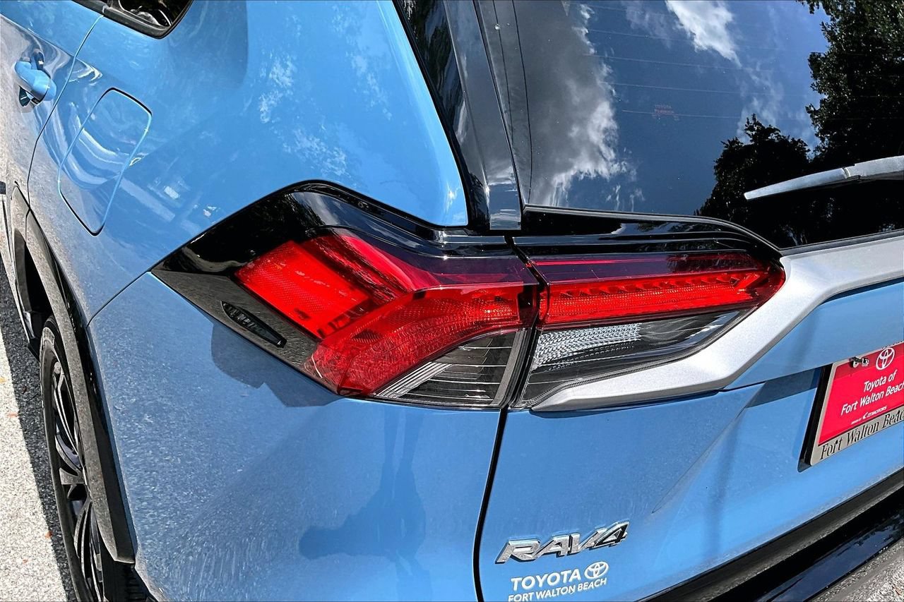 Used 2023 Toyota RAV4 XSE AWD/4WD image 20