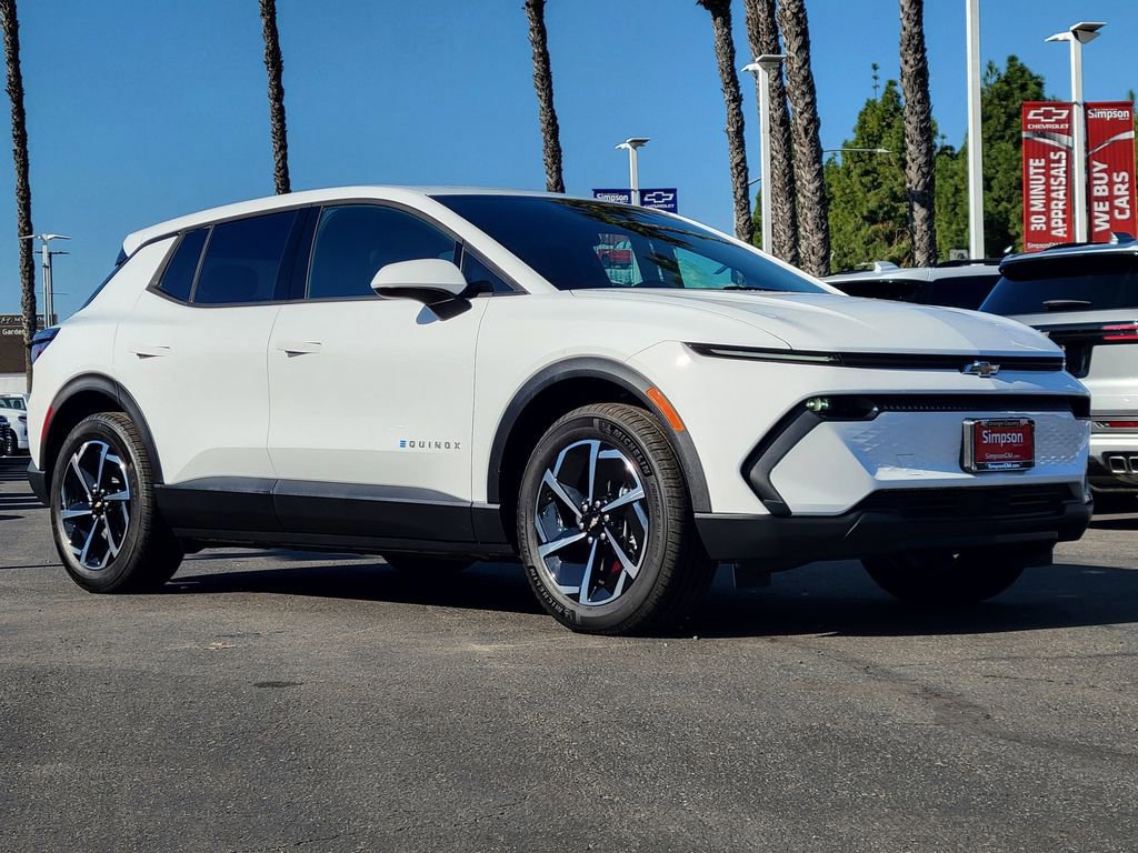 New 2026 Chevrolet Equinox EV LT image 24
