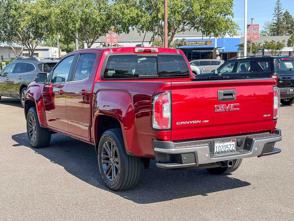 Used 2020 GMC Canyon SLE w/ Driver Alert Package image 2