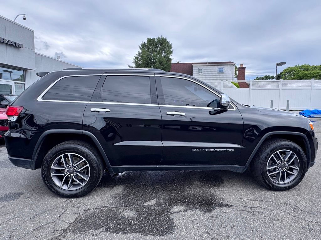 Certified 2020 Jeep Grand Cherokee Limited w/ Luxury Group II AWD/4WD image 8