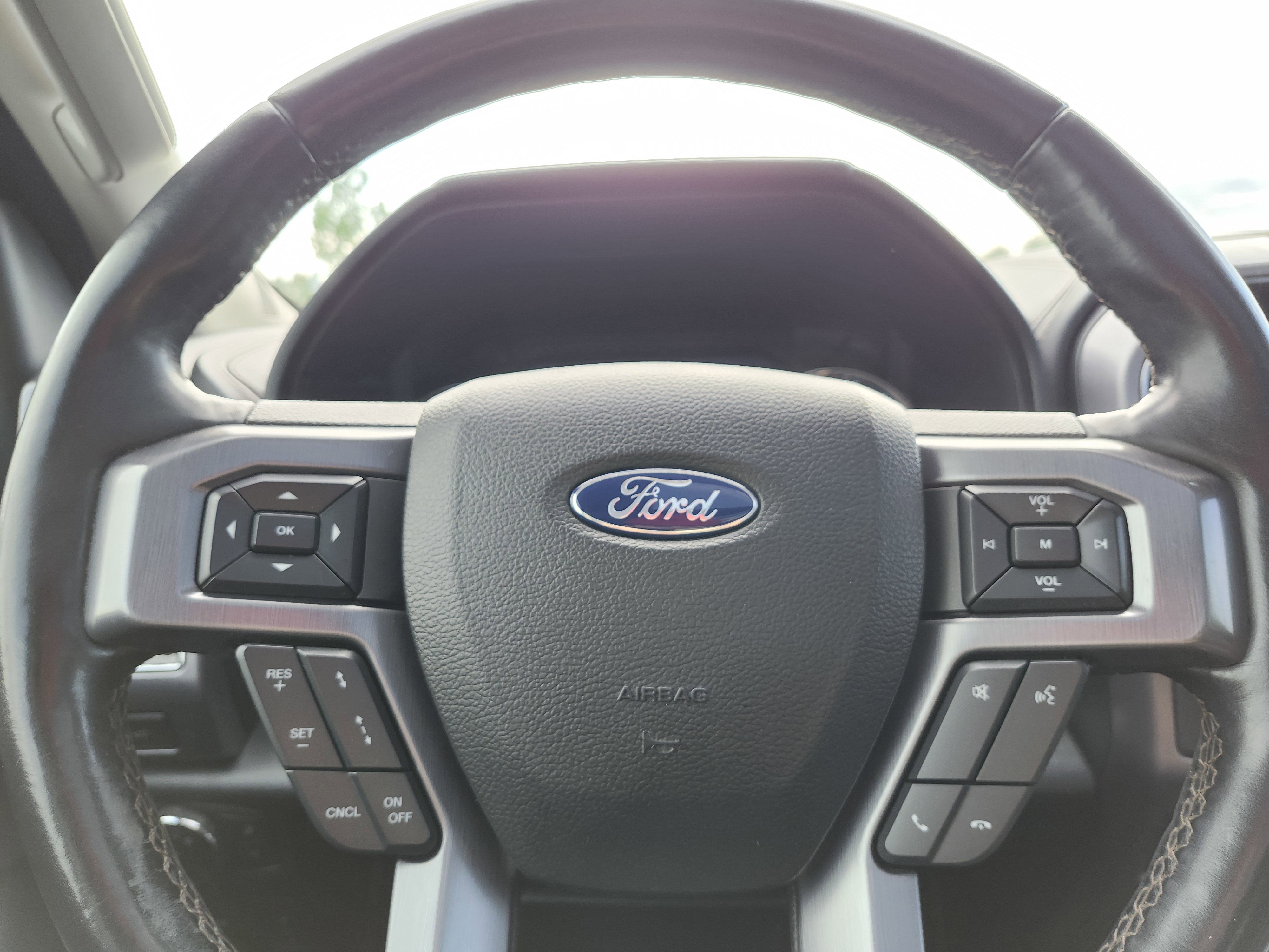 Used 2020 Ford Expedition Max Platinum AWD/4WD image 34