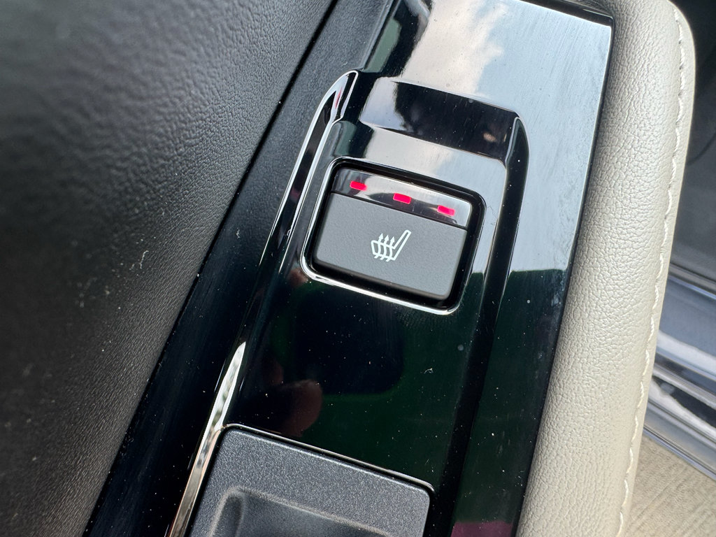 Certified 2025 Honda Accord Touring image 28