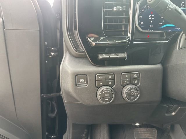 New 2026 Chevrolet Silverado 2500 ZR2 w/ LPO, Dark Essentials Package AWD/4WD image 18