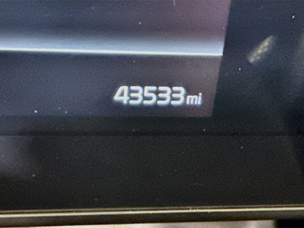 Used 2024 Kia Sportage EX FWD image 5