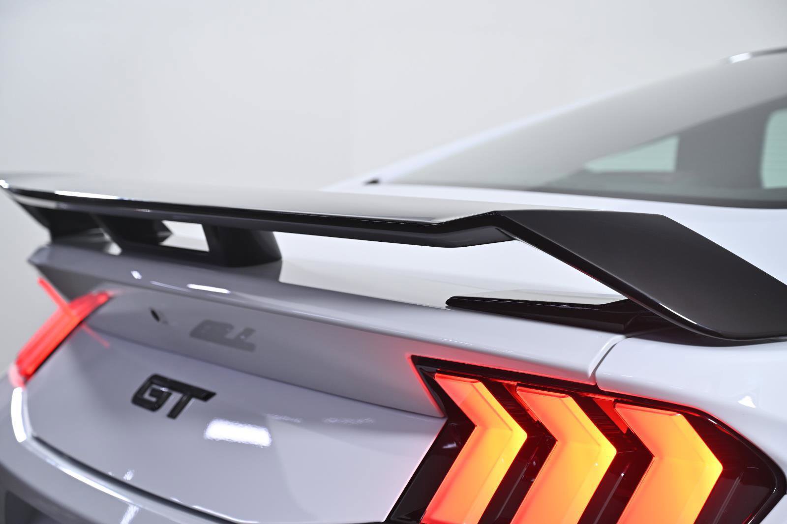 Used 2024 Ford Mustang GT Premium w/ GT Performance Package image 9