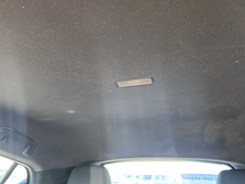 Used 2021 MAZDA MAZDA3 s image 29