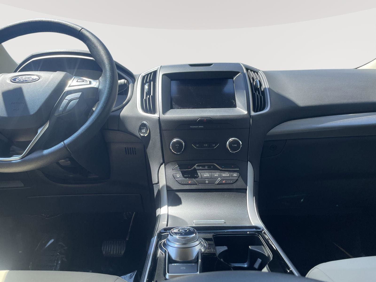 Used 2020 Ford Edge SEL FWD image 26