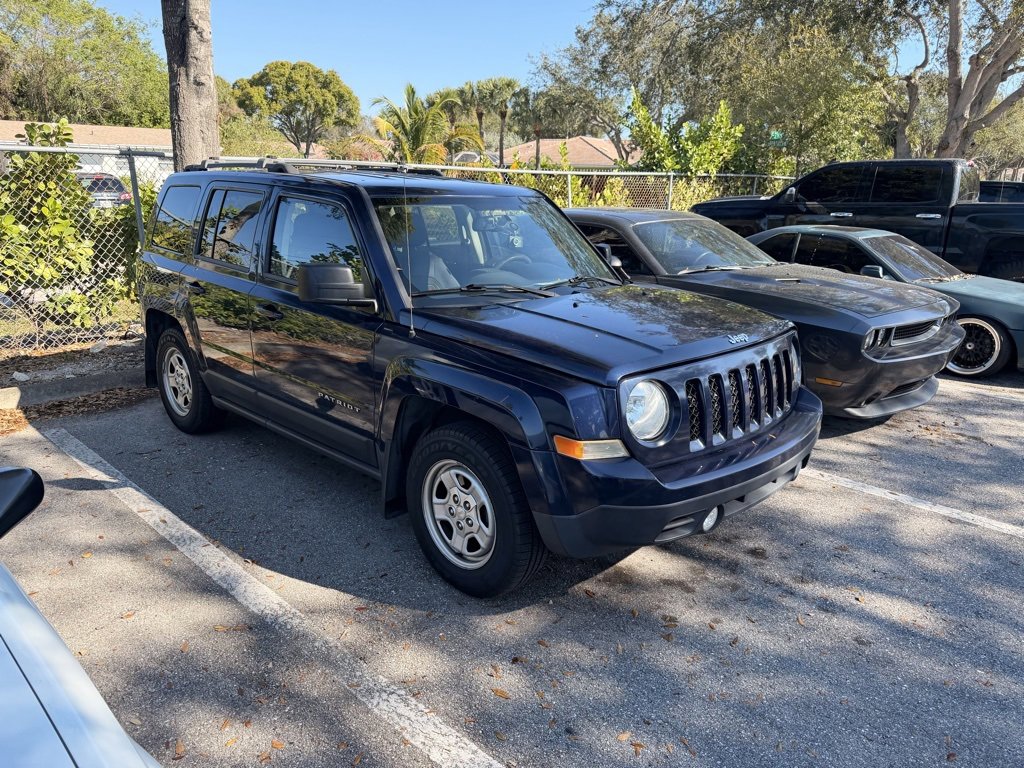 Used 2017 Jeep Patriot Sport w/ Power Value Group image 3