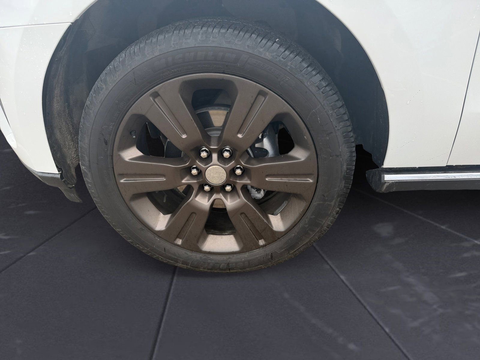 Used 2022 Ford Expedition Max Limited image 14