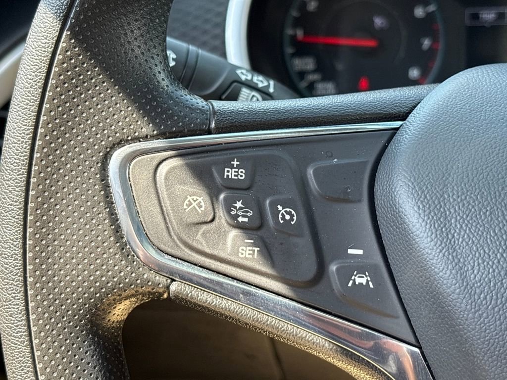 Used 2024 Chevrolet Malibu LT image 19