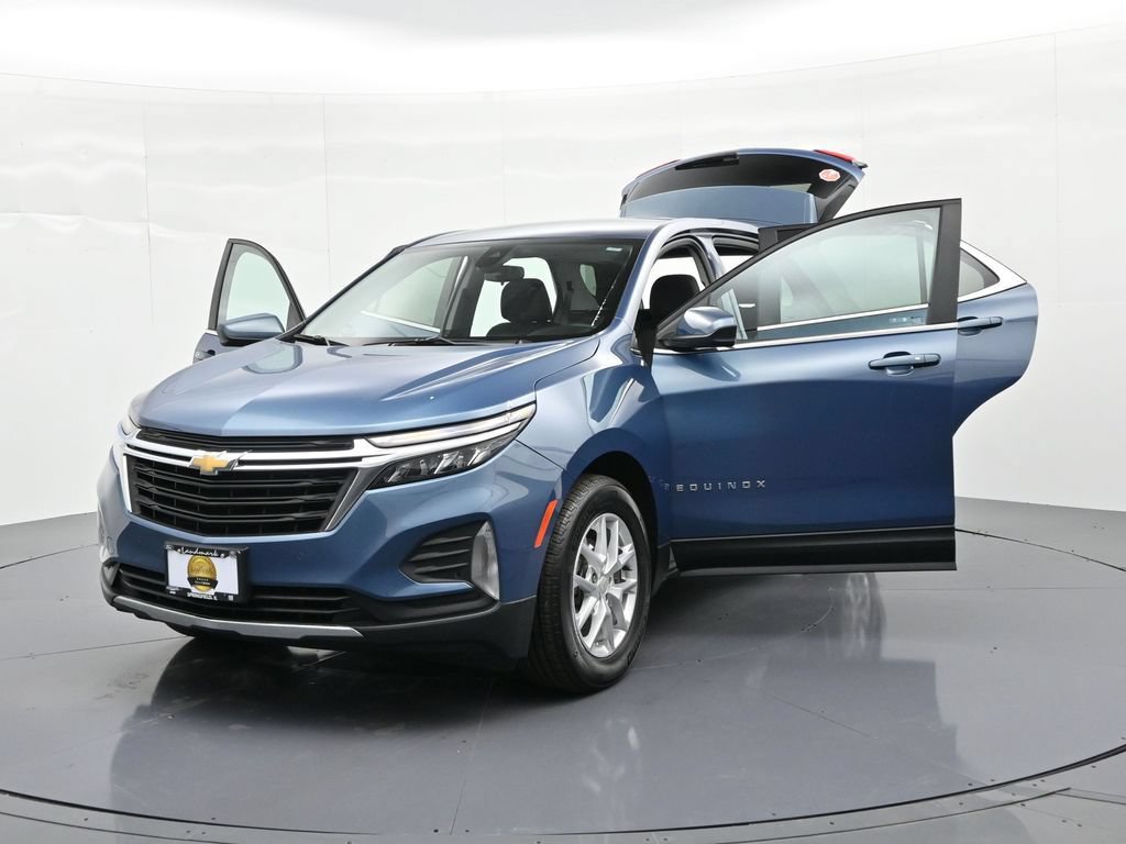 Used 2024 Chevrolet Equinox LT FWD image 31