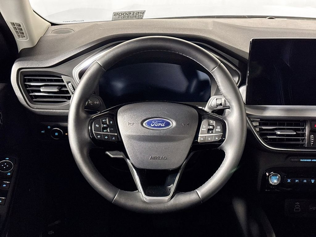 Used 2024 Ford Escape Platinum AWD/4WD image 13