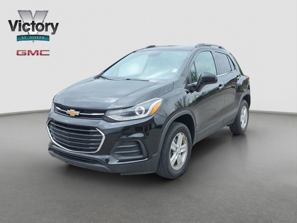Used 2019 Chevrolet Trax LT w/ LT Convenience Package AWD/4WD image 3