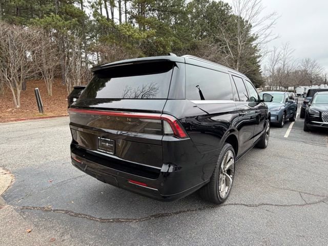 New 2025 Lincoln Navigator L Black Label image 7