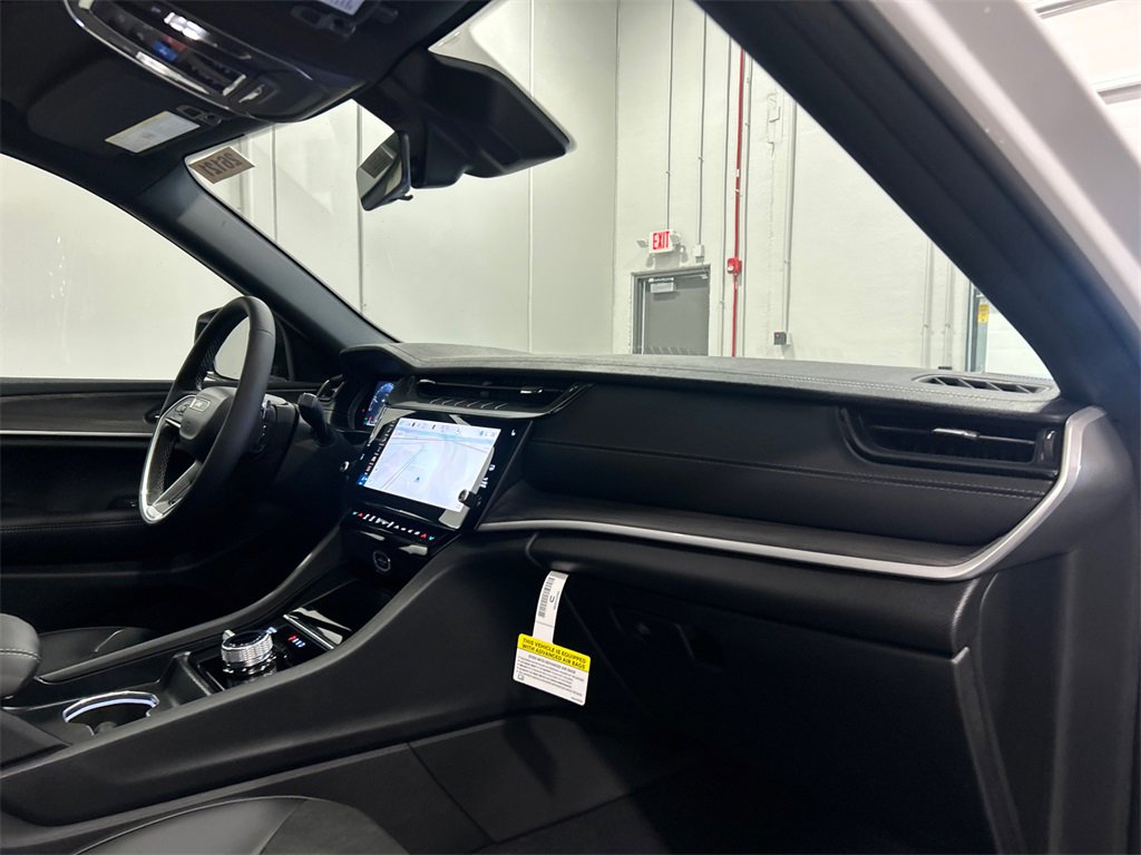 New 2026 Jeep Grand Cherokee Laredo image 35