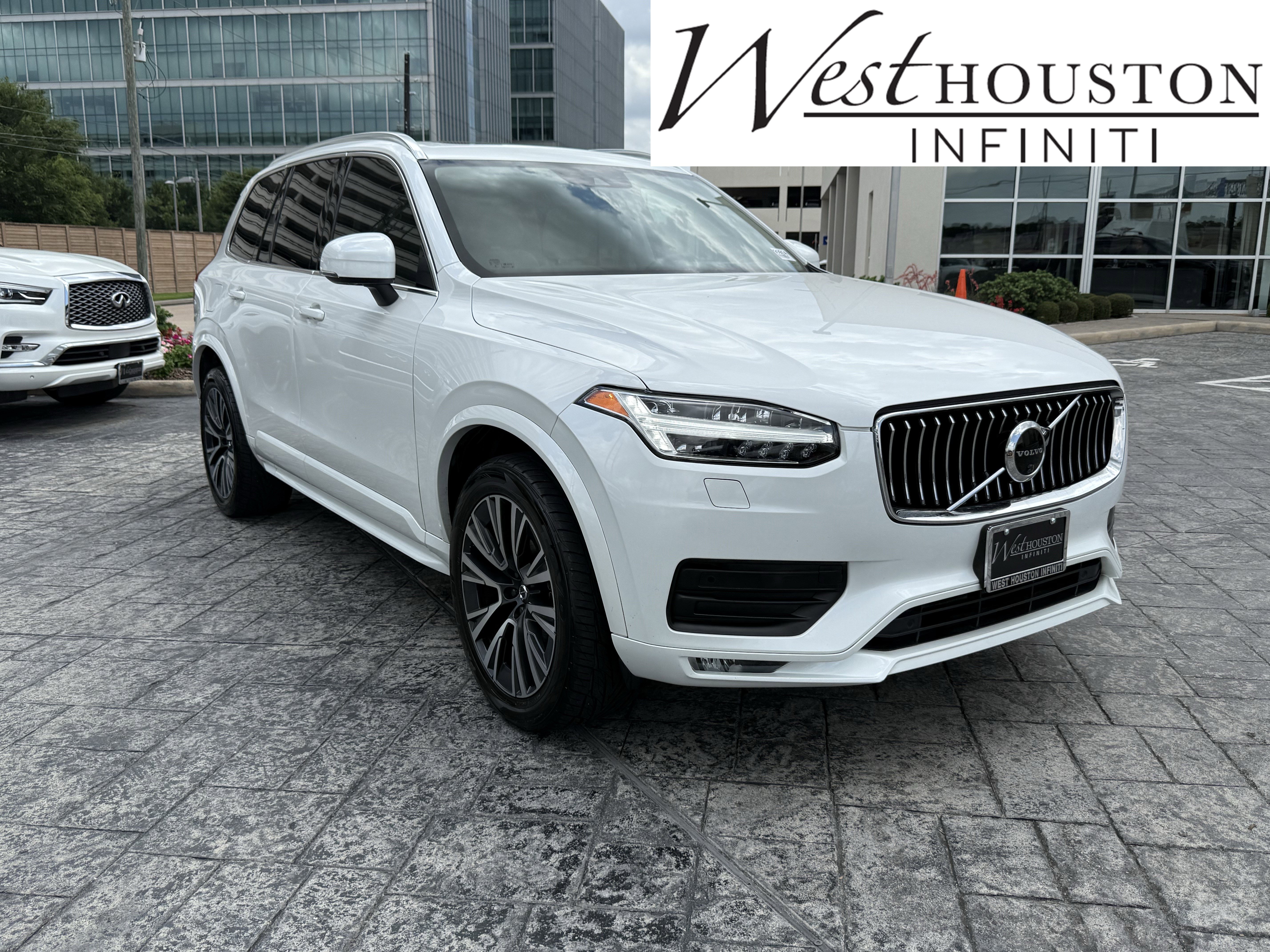 Used 2021 Volvo XC90 T5 Momentum w/ Advanced Package FWD image 1