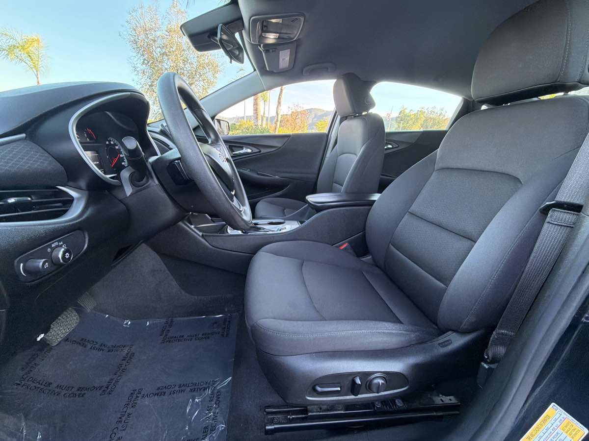 Used 2023 Chevrolet Malibu LT image 18