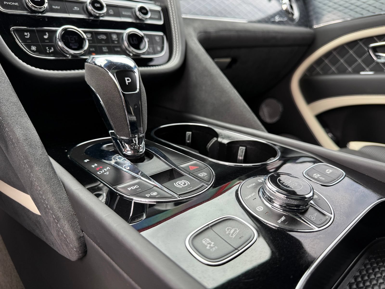 Used 2021 Bentley Bentayga Speed AWD/4WD image 47
