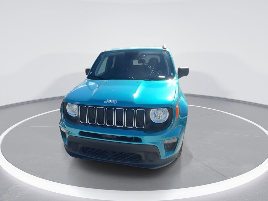 Used 2022 Jeep Renegade Sport w/ Sport Appearance Group image 3