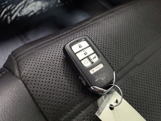 Used 2022 Honda CR-V Touring image 38