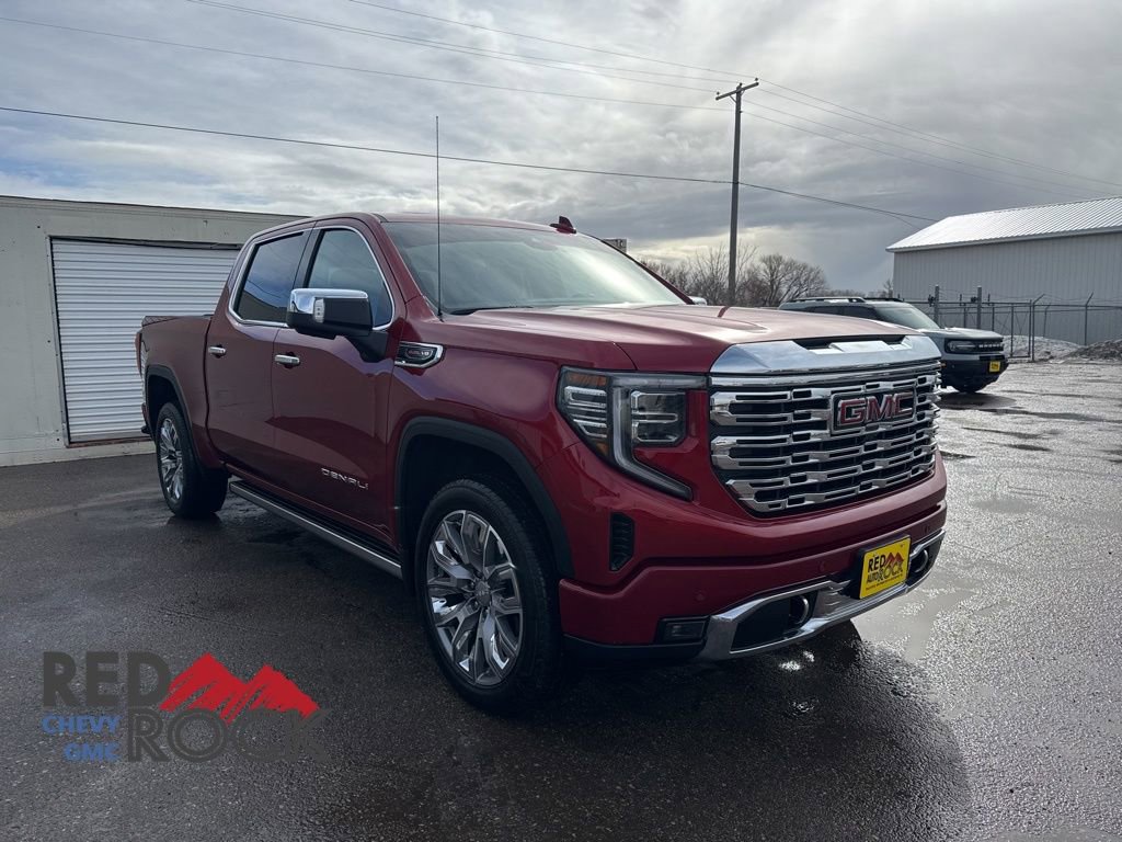 Used 2024 GMC Sierra 1500 Denali w/ Denali Reserve Package AWD/4WD image 3