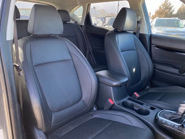 Used 2023 Kia Seltos SX image 9