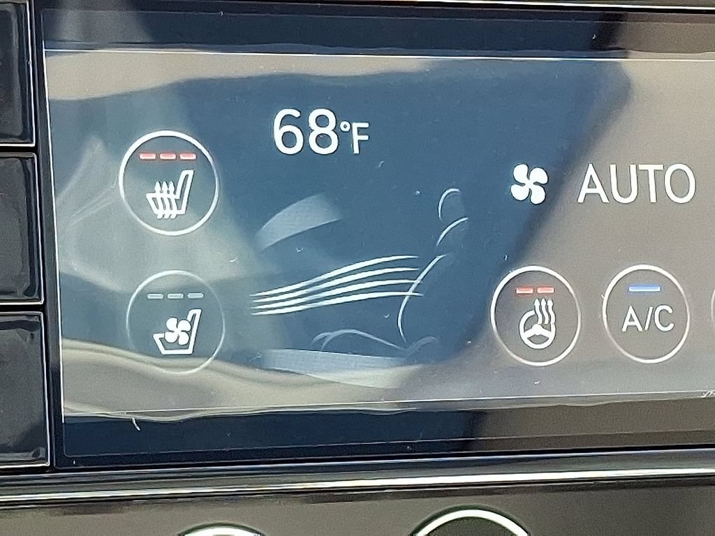 New 2026 Genesis G70 2.5T Prestige AWD/4WD image 18