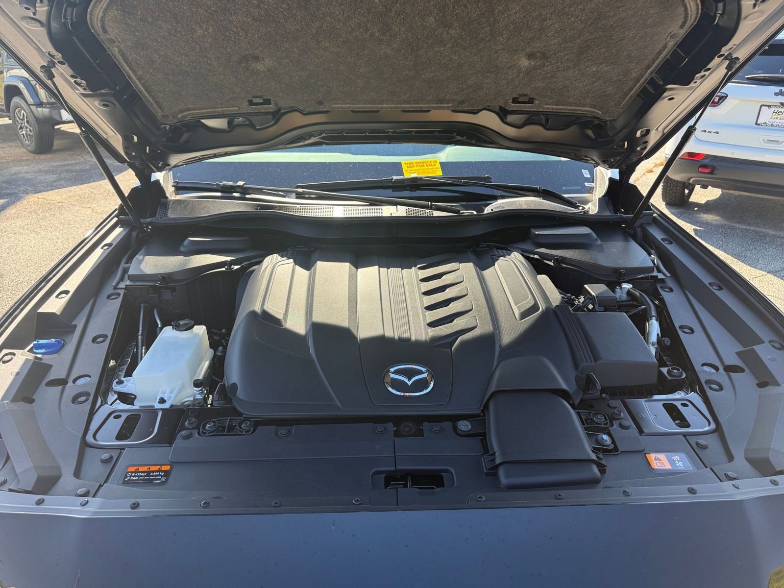 Used 2025 MAZDA CX-90 3.3 Turbo w/ Preferred Package image 32