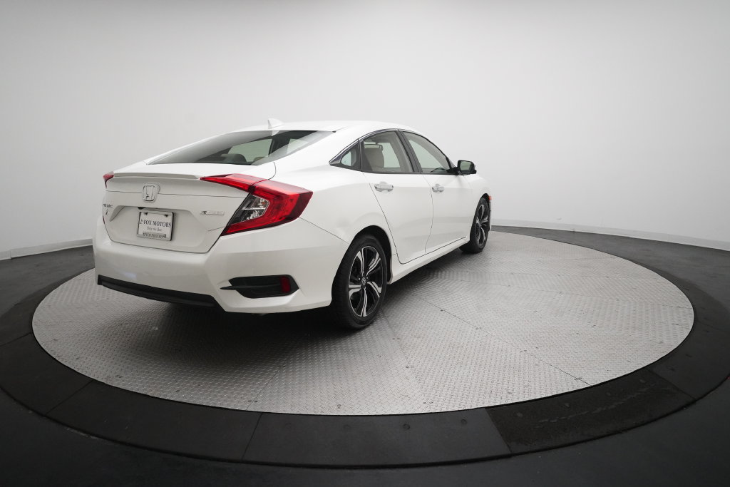 Certified 2018 Honda Civic Touring image 34