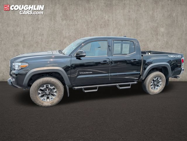 Used 2023 Toyota Tacoma TRD Off-Road AWD/4WD image 4