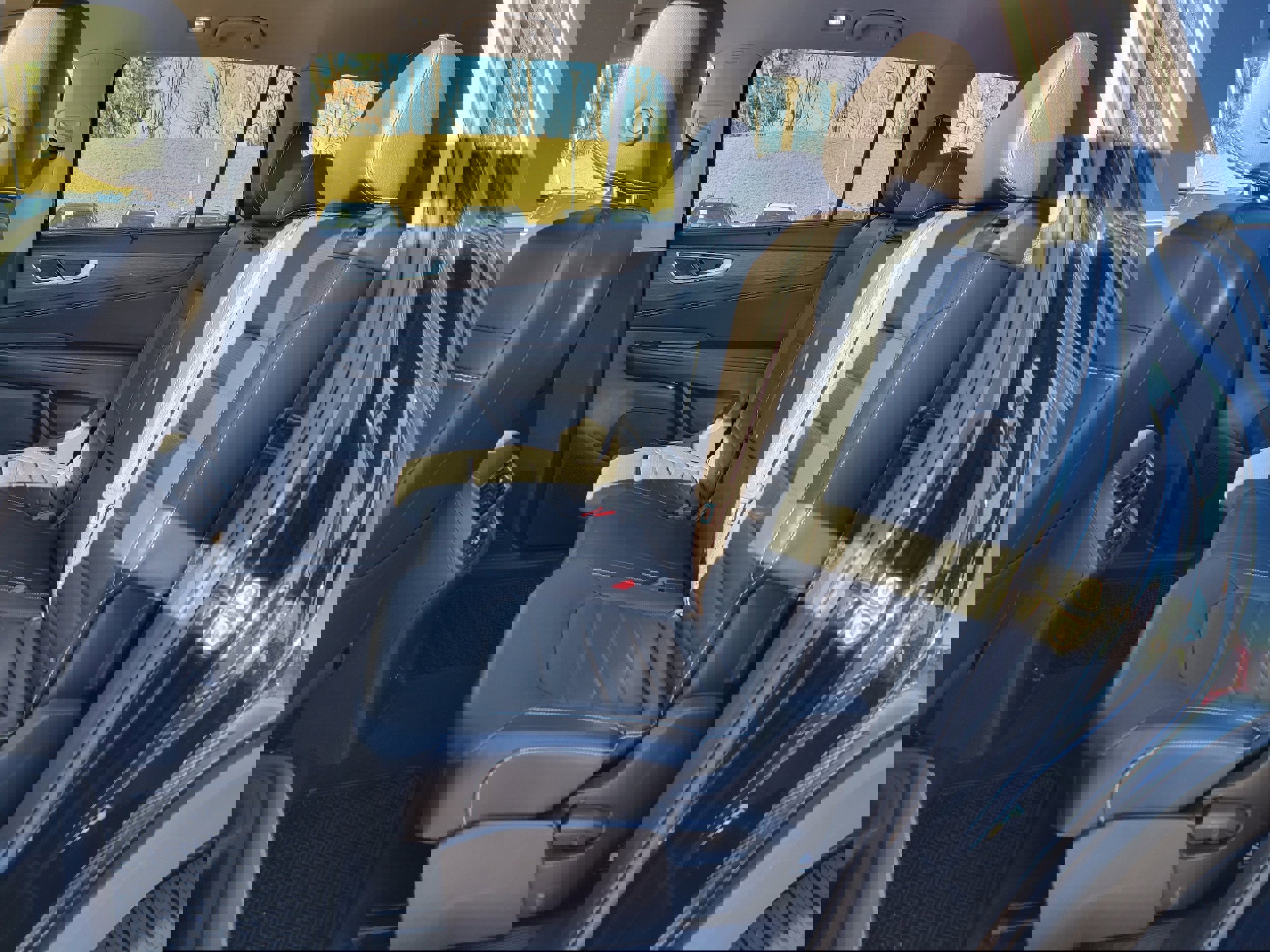 Used 2024 Volkswagen Atlas SEL image 33