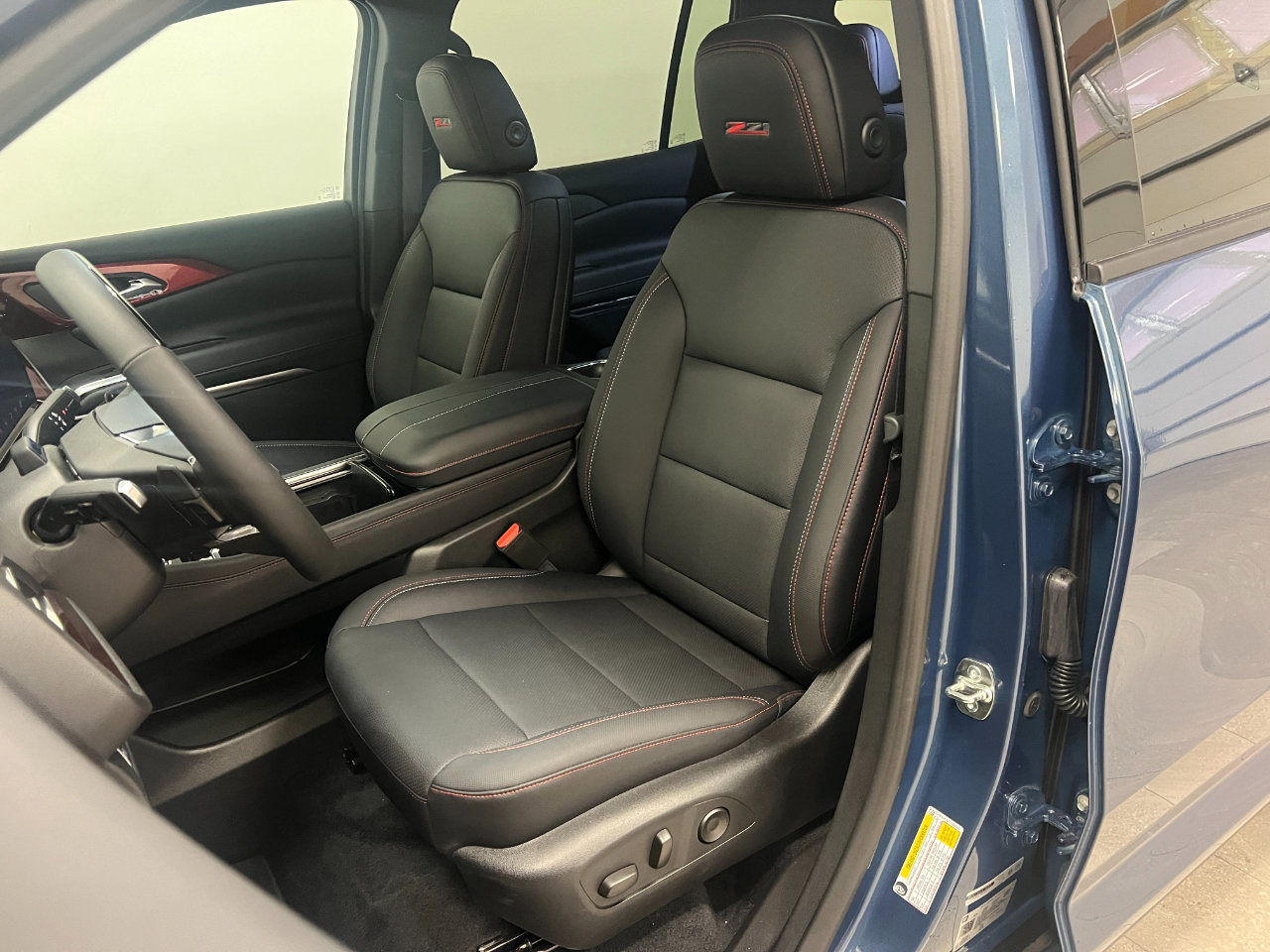 New 2026 Chevrolet Traverse Z71 w/ Enhanced Driving Package image 26