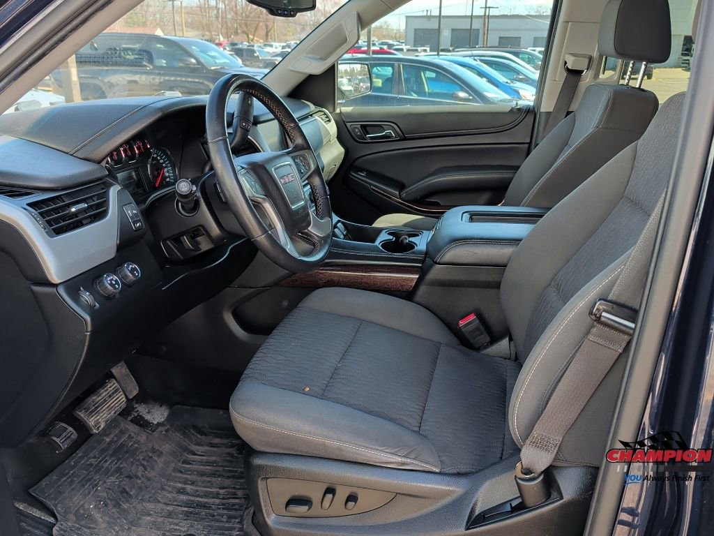 Used 2018 GMC Yukon SLE w/ SLE Value Package image 11