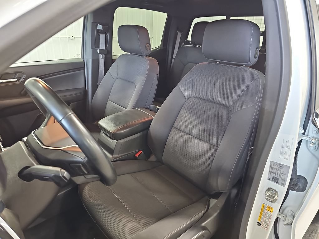 Used 2024 GMC Canyon Elevation w/ Convenience Package AWD/4WD image 14