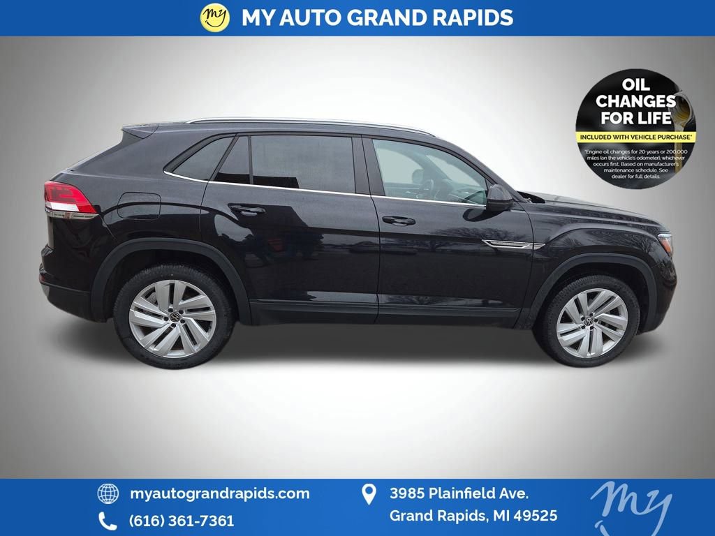 Used 2022 Volkswagen Atlas Cross Sport SE image 53