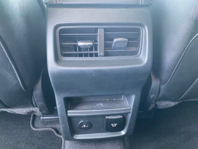 Used 2024 Ford Edge Titanium image 26