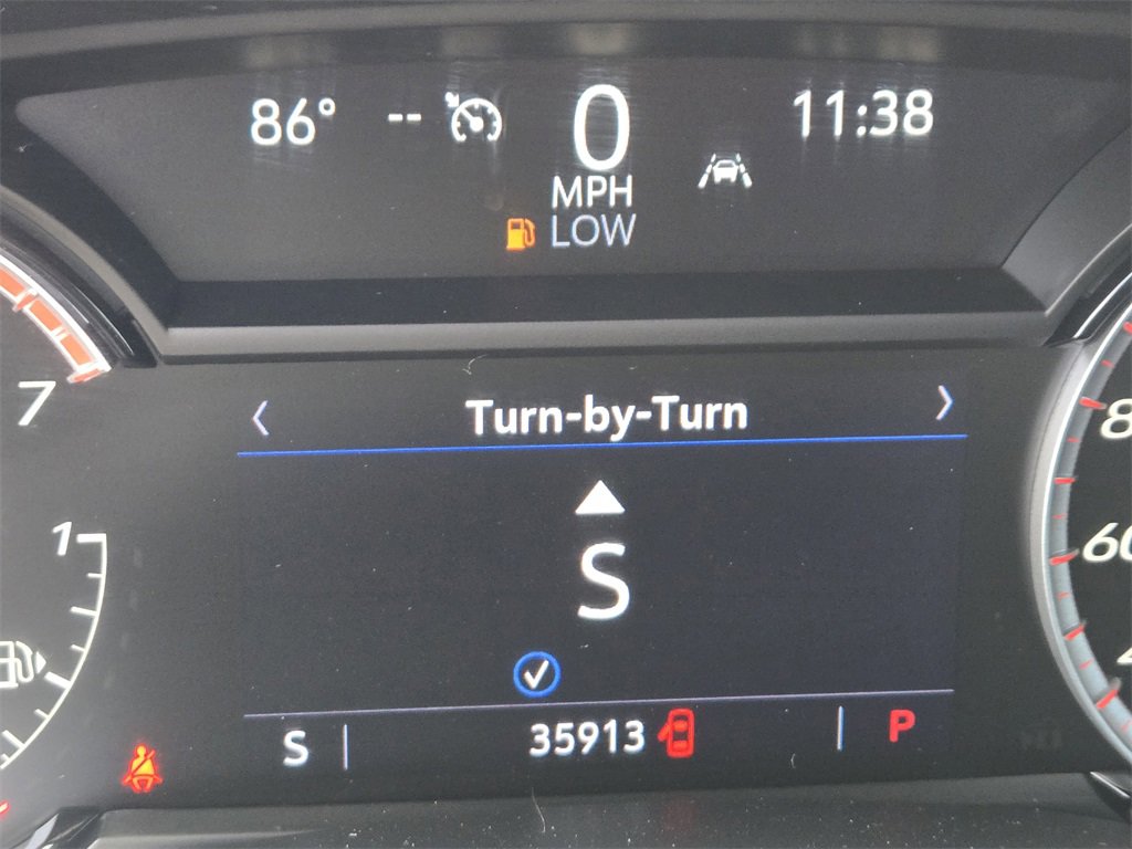 Used 2022 Cadillac CT4 V image 10