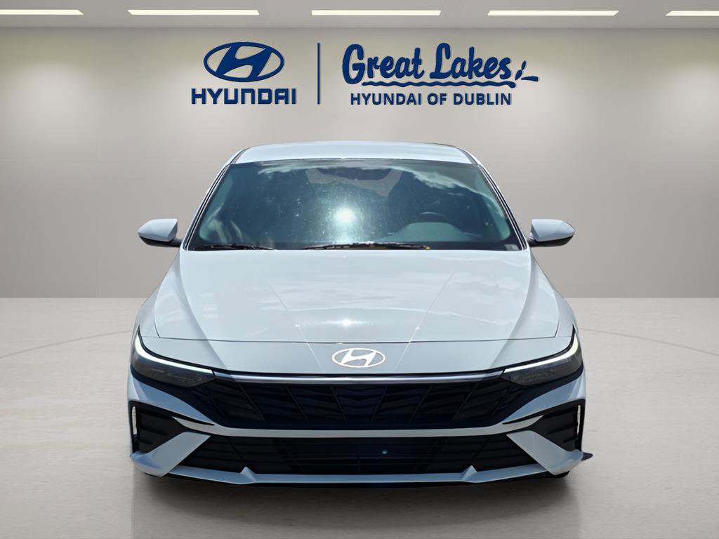 New 2026 Hyundai Elantra SE FWD image 8