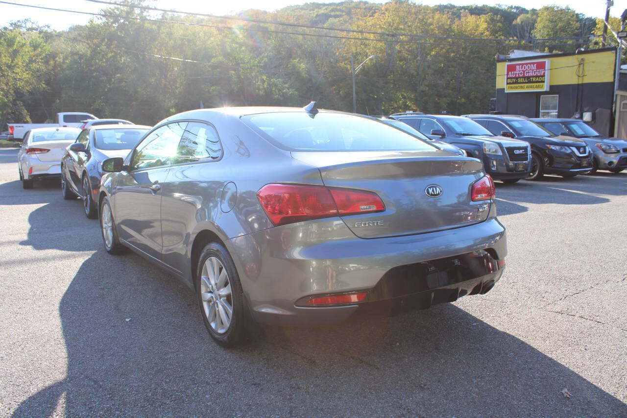 Used 2015 Kia Forte Koup EX FWD image 10