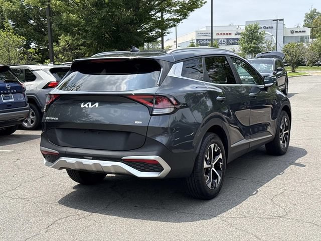Used 2024 Kia Sportage EX AWD/4WD image 2