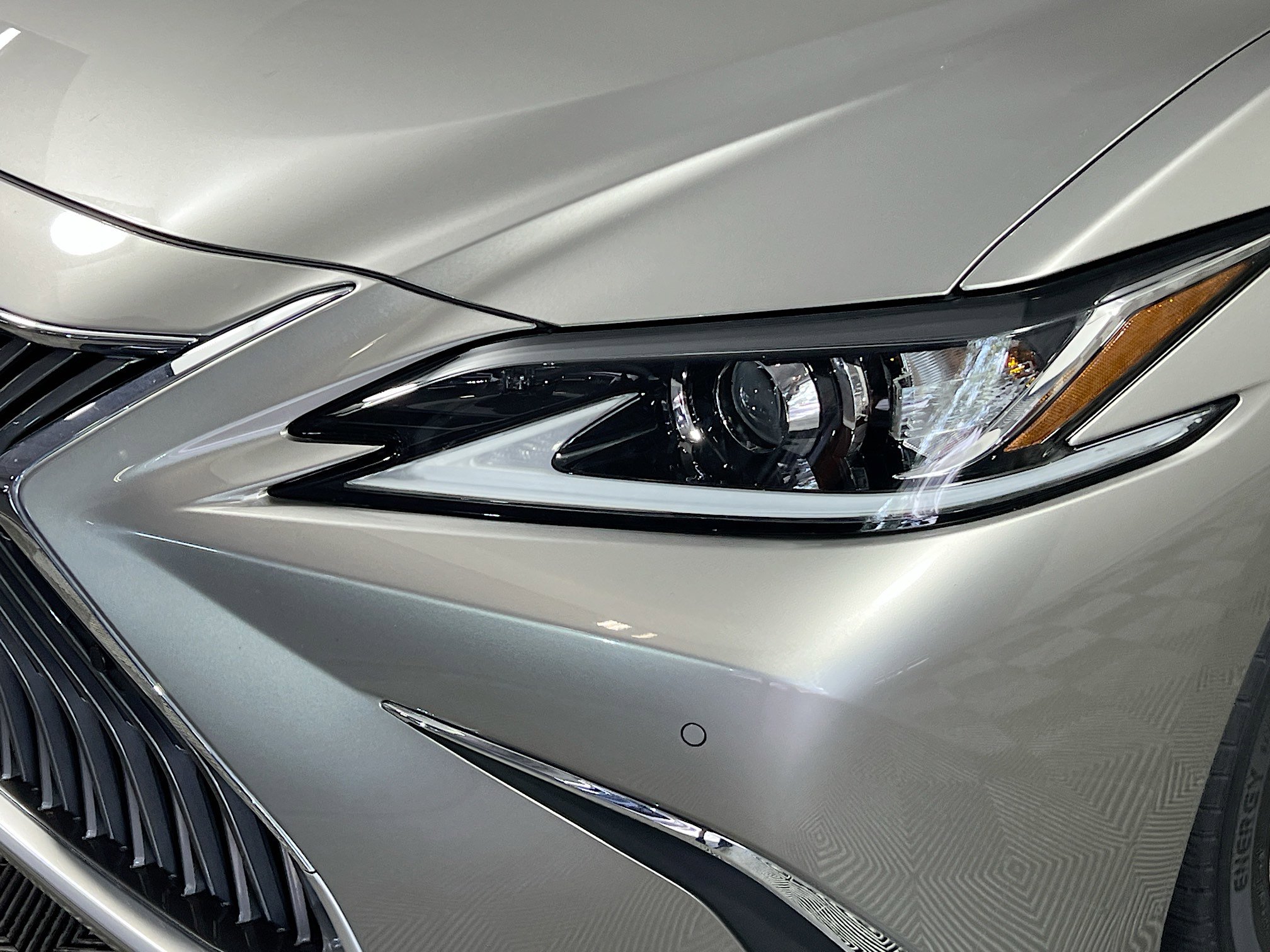 Used 2021 Lexus ES 350 w/ Premium Package FWD image 12
