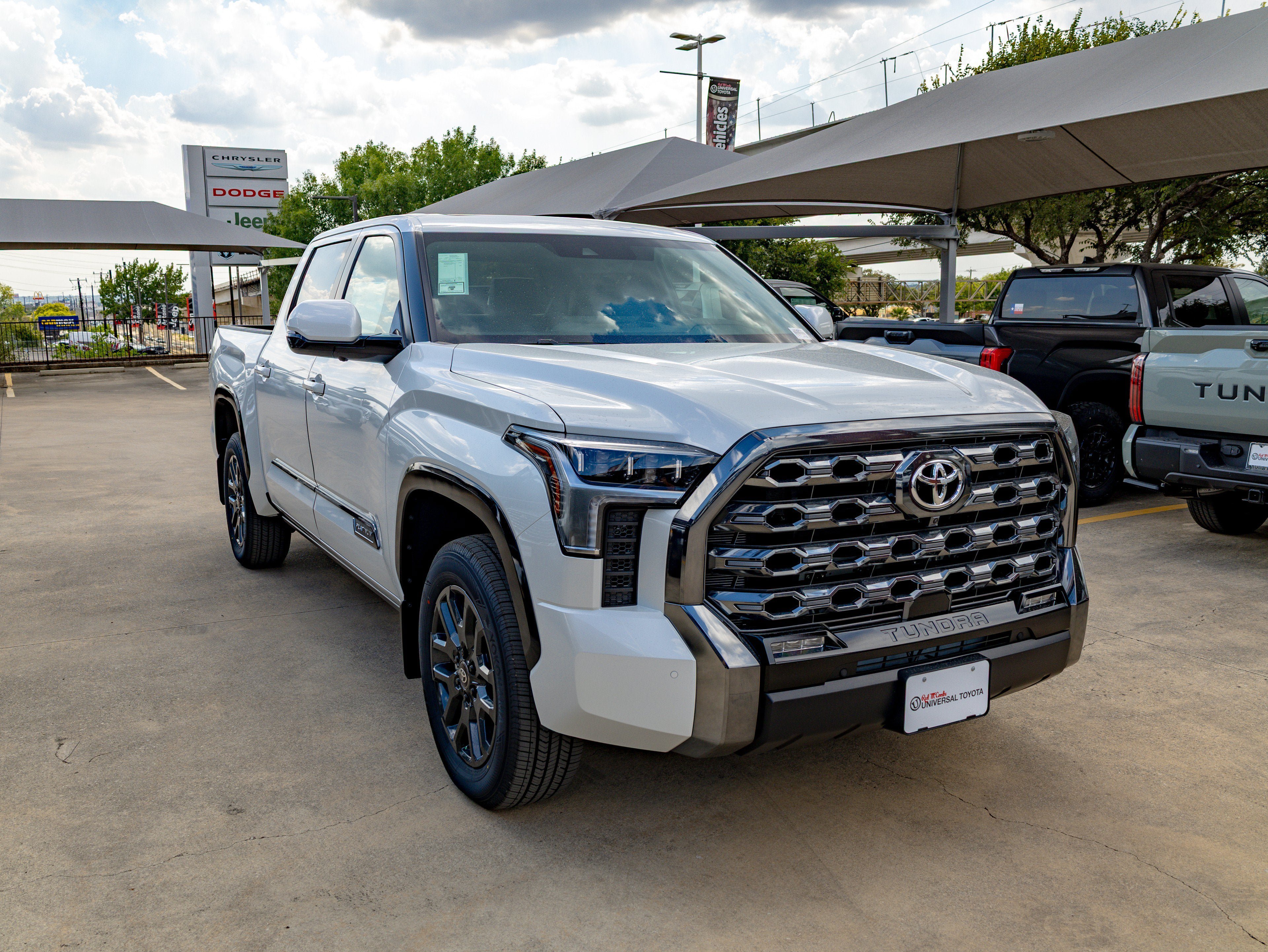 New 2026 Toyota Tundra Platinum AWD/4WD image 3