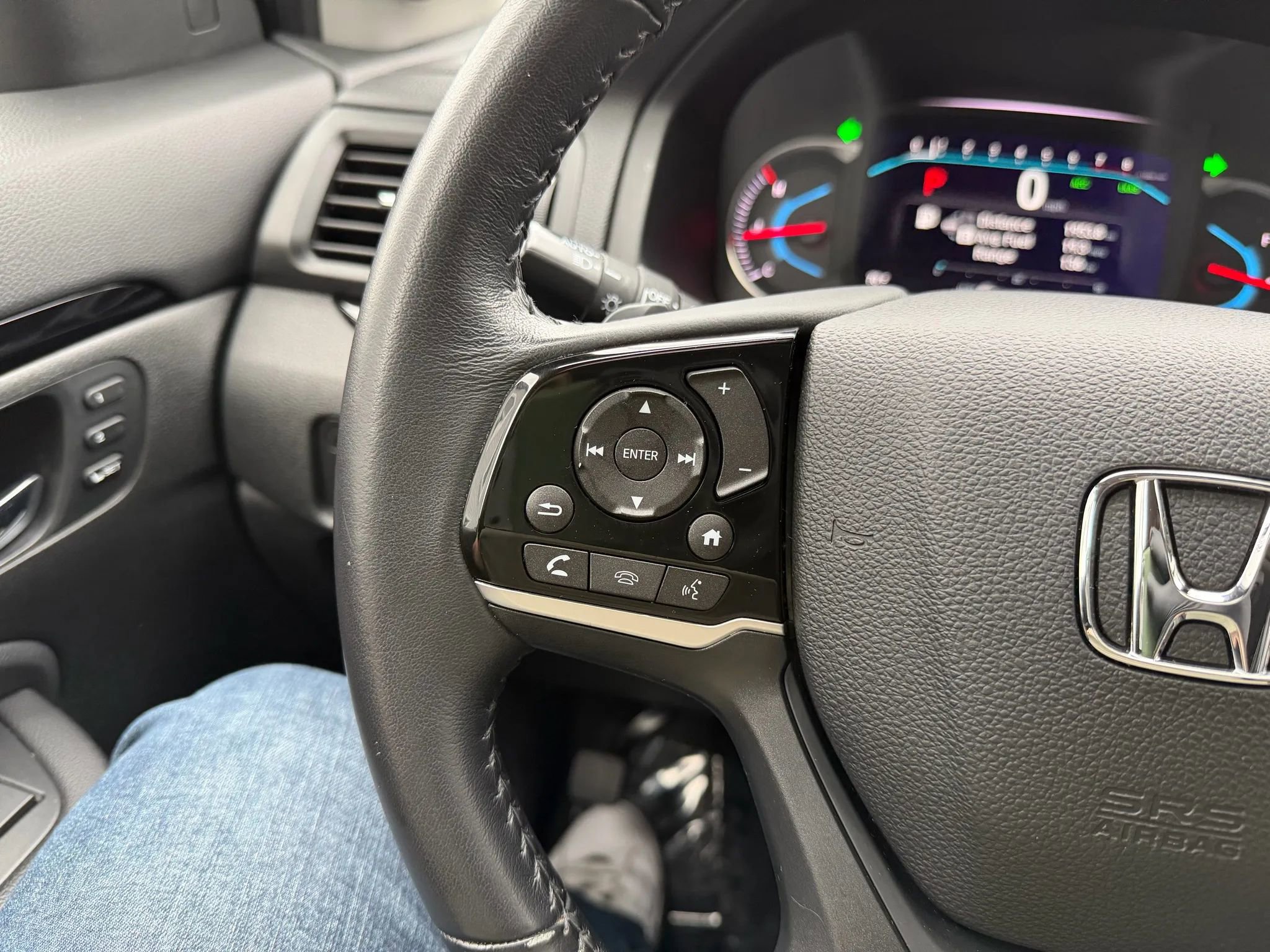 Used 2020 Honda Pilot Touring image 45