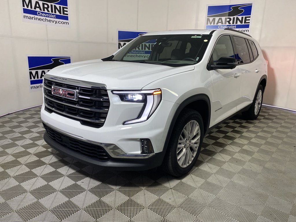 Used 2026 GMC Acadia Elevation w/ Elevation Premium Package FWD image 14
