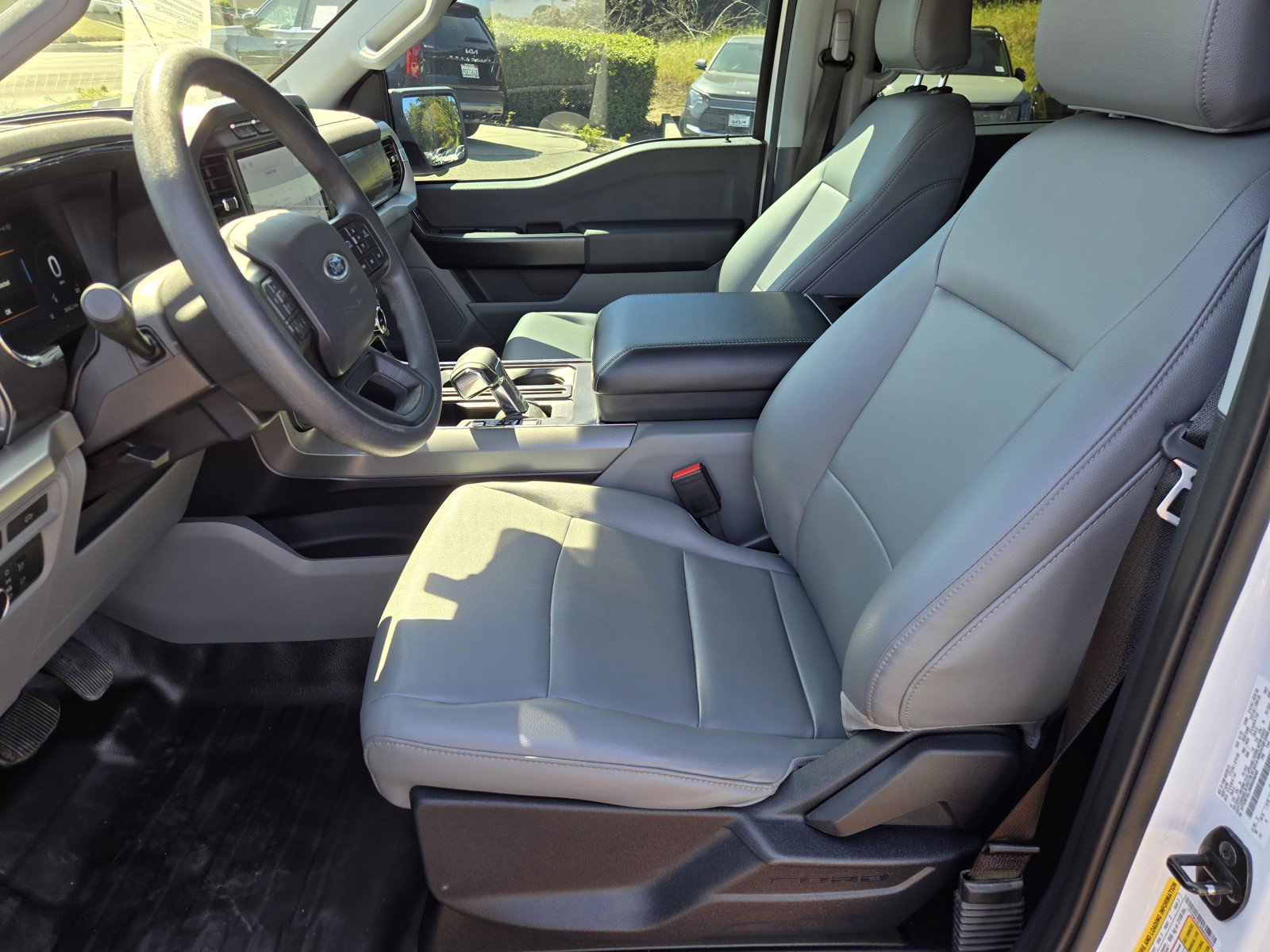 Used 2022 Ford F150 Lightning Pro w/ Tow Technology Package image 13