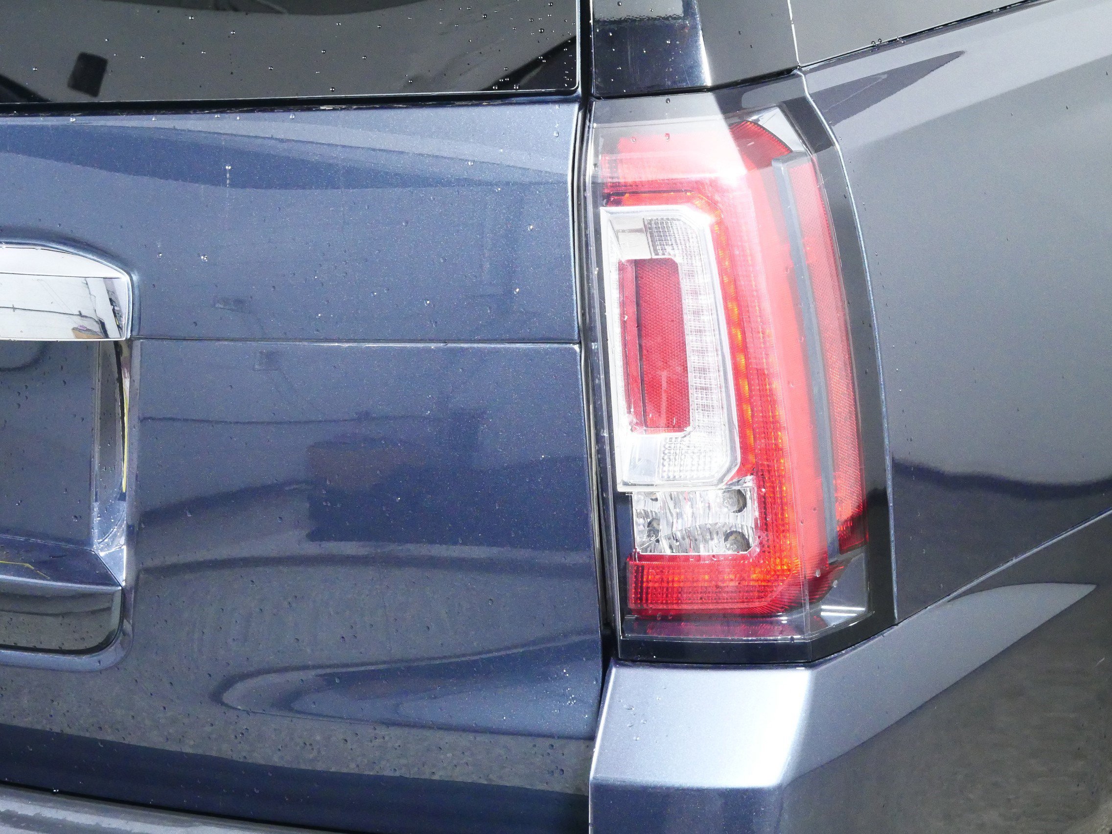 Used 2019 GMC Yukon Denali w/ Denali Ultimate Package image 17