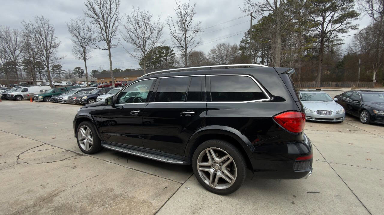 Used 2014 Mercedes-Benz GL 550 4MATIC image 18