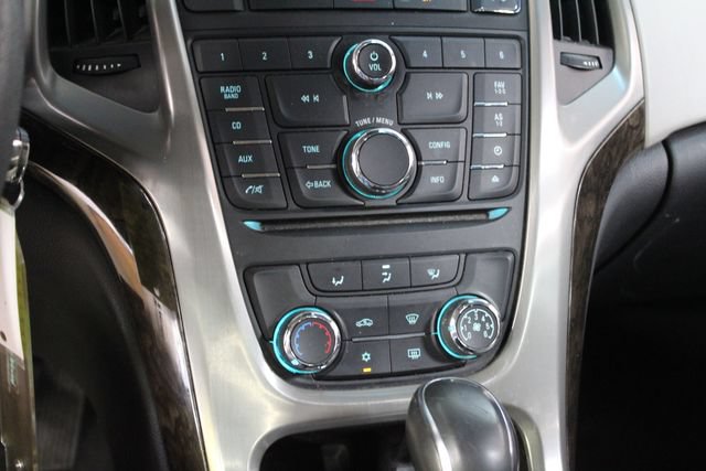Used 2012 Buick Verano FWD image 20