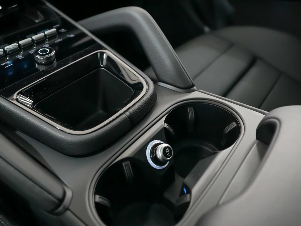 New 2026 Porsche Cayenne AWD/4WD image 32