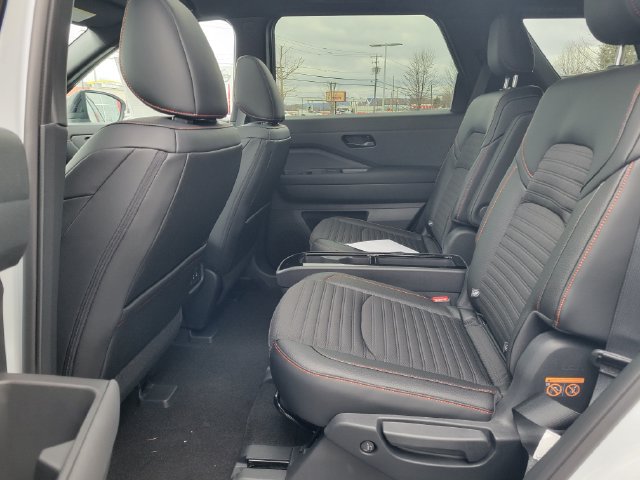 New 2026 Nissan Pathfinder Rock Creek AWD/4WD image 34